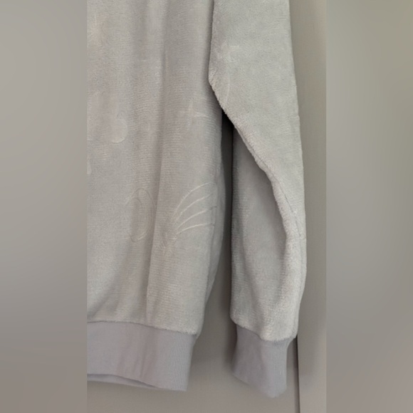 Disney Mickey Mouse Gray Fleece Sweatshirt Small - Picture 4 of 9